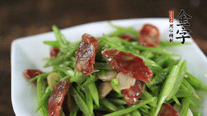 出鍋前加適量鹽即可。