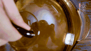 加山藥、毛豆再煮15分鐘。