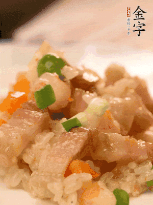 出鍋后撒點(diǎn)蔥花更香。